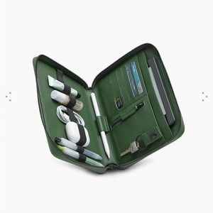 Monos Folio Kit in Juniper Green